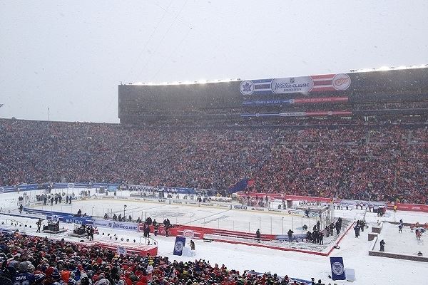 <br />
	НХЛ и матчи на стадионах: как проходят, сколько стоит, что видно<br />
